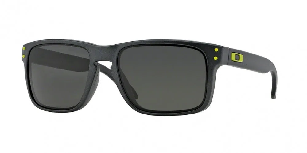 Oakley Holbrook 9102 Sunglasses - view 8